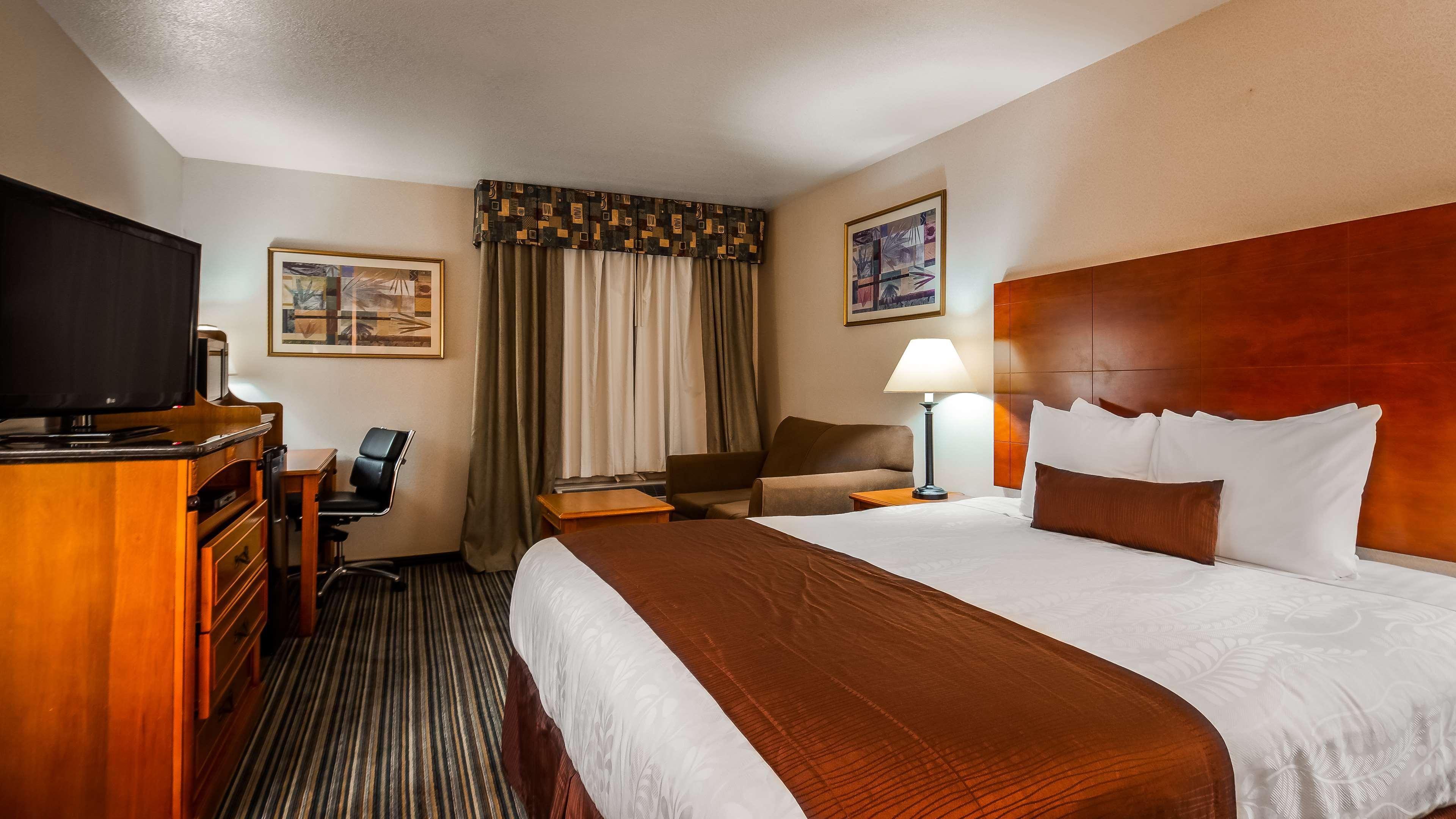 Best Western Plus Twin View Inn And Suites Рединг Екстериор снимка