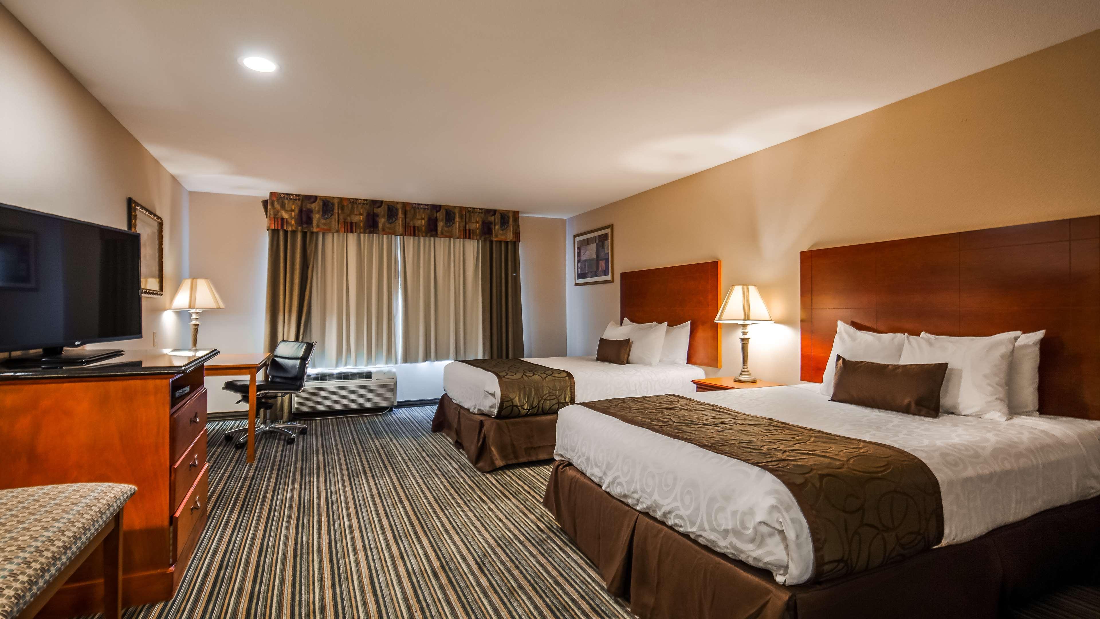 Best Western Plus Twin View Inn And Suites Рединг Екстериор снимка