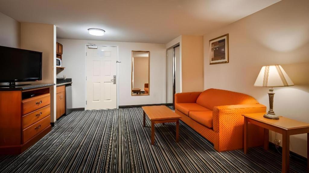 Best Western Plus Twin View Inn And Suites Рединг Екстериор снимка