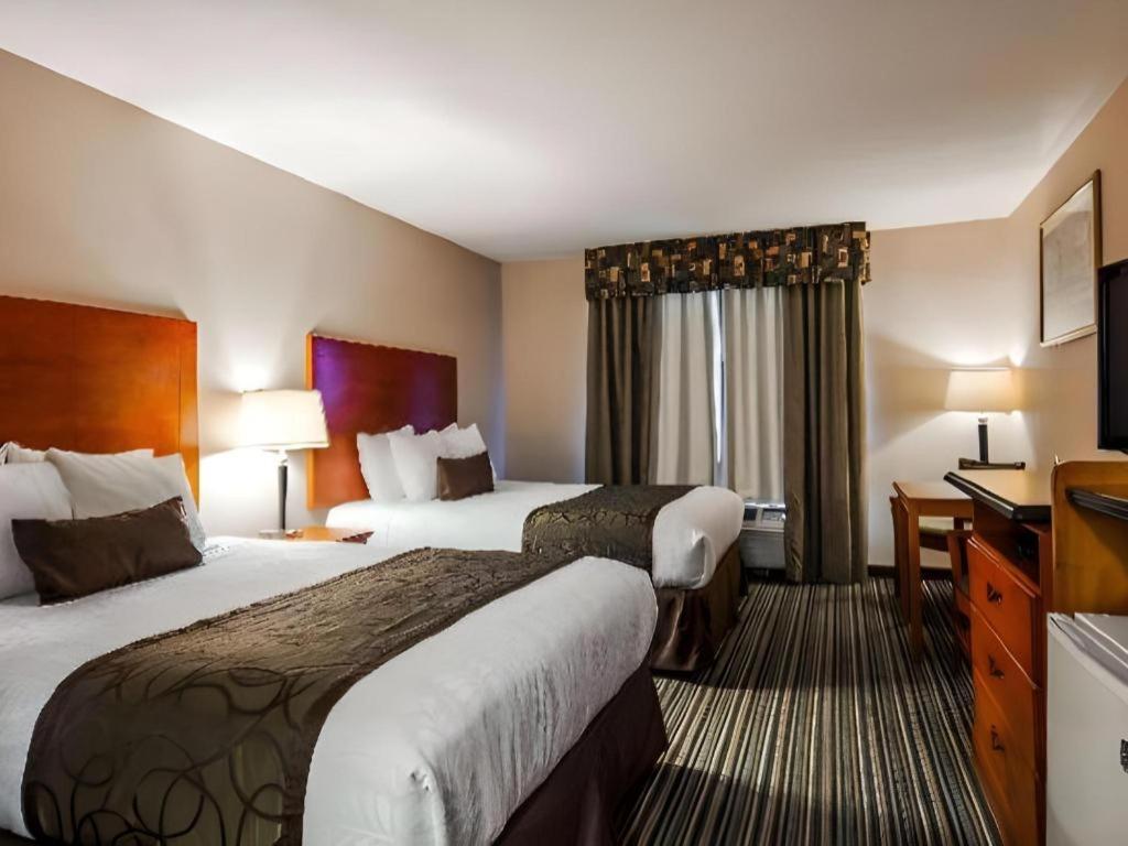 Best Western Plus Twin View Inn And Suites Рединг Екстериор снимка