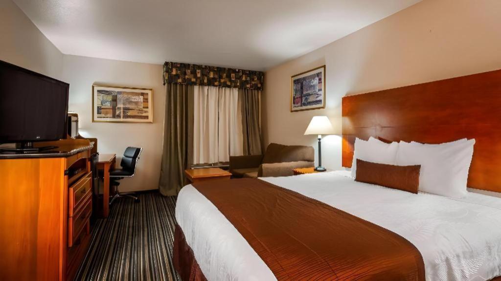 Best Western Plus Twin View Inn And Suites Рединг Екстериор снимка