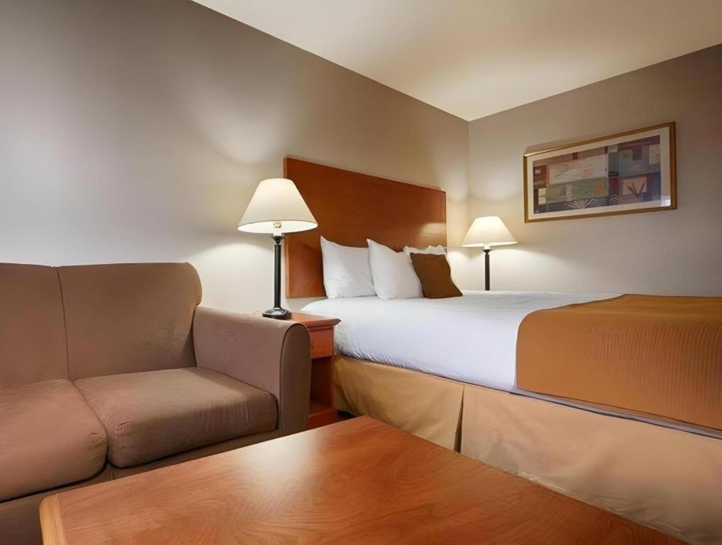 Best Western Plus Twin View Inn And Suites Рединг Екстериор снимка
