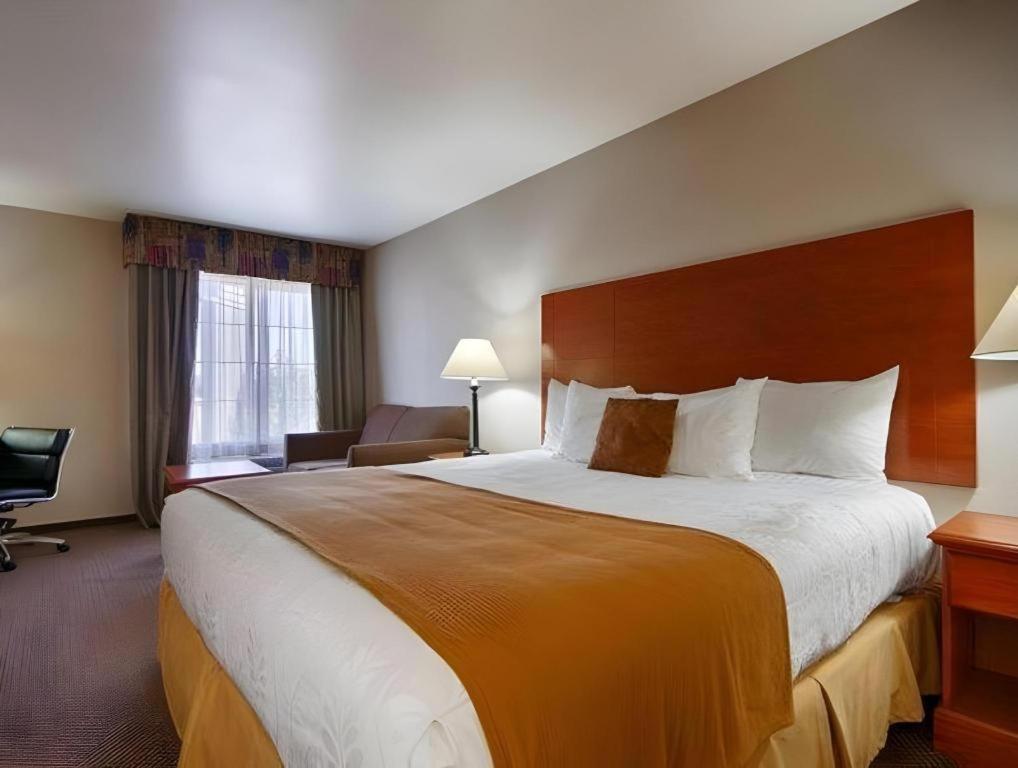Best Western Plus Twin View Inn And Suites Рединг Екстериор снимка